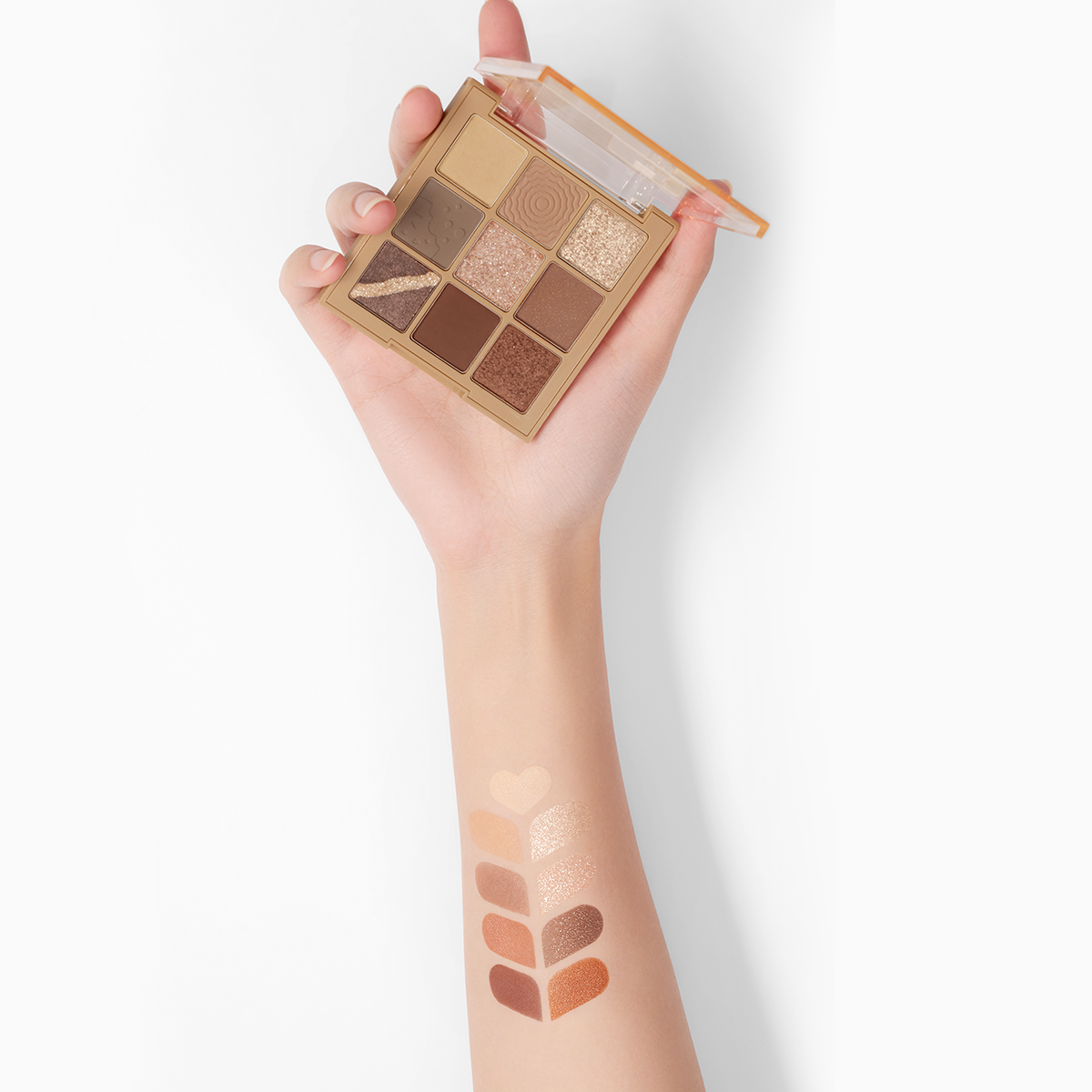 CARSLAN Nude Pink Eyeshadow Palette, 9 Matte Neutral Shades for Effortless Everyday Looks, Longwear, Ultra-Blendable, Rich Colors for Travel