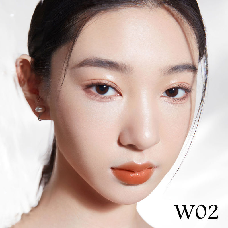 CARSLAN Flood Kissed Lipstick, Hydrating Lip Color Makeup, Natural Lip Gloss Finish with Hyaluronic Acid Formula, Shiny, Smooth