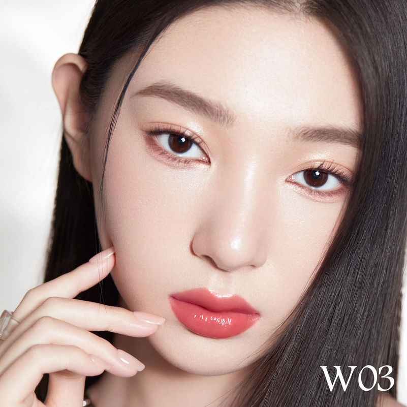 CARSLAN Flood Kissed Lipstick, Hydrating Lip Color Makeup, Natural Lip Gloss Finish with Hyaluronic Acid Formula, Shiny, Smooth